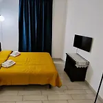 3 Mini In Капсульный отель *