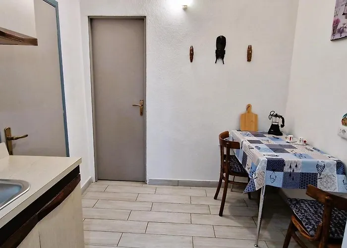 Kapszulahotel 3 Mini In