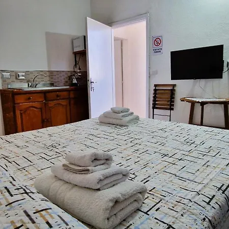 3 Mini In سينيسكولا