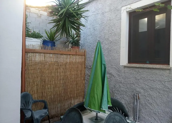 胶囊旅馆 3 Mini In *